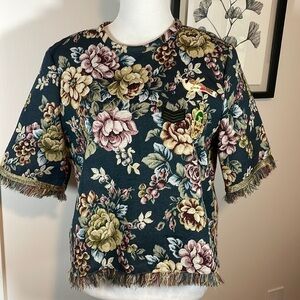 NWOT Zara jacquard/ brocade floral blouse